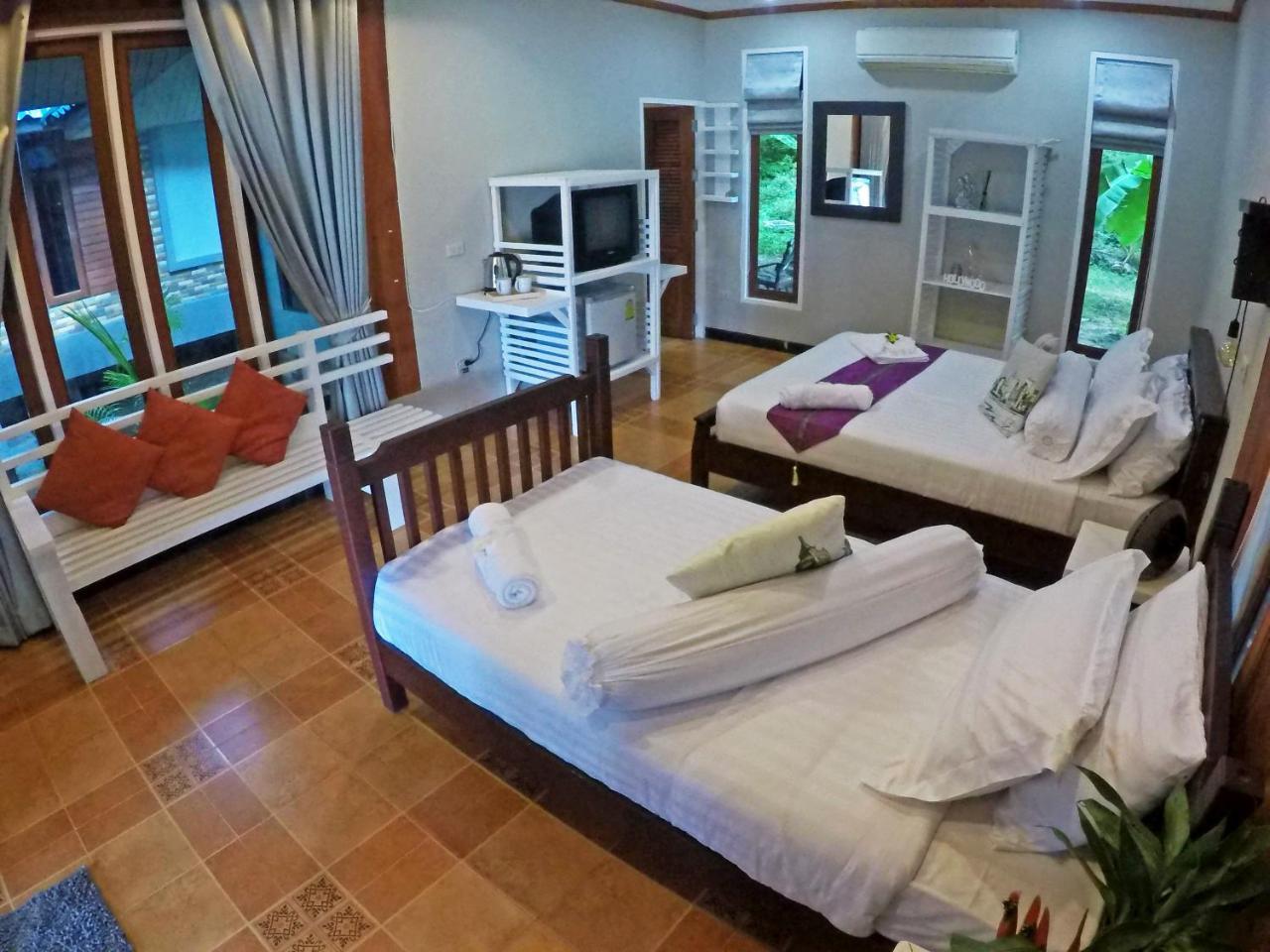 Dolphin Bay Beach Resort كو بانغان المظهر الخارجي الصورة